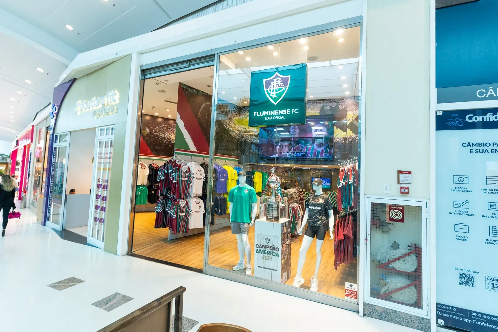Fachada da Loja Oficial do Fluminense no Barra Shopping